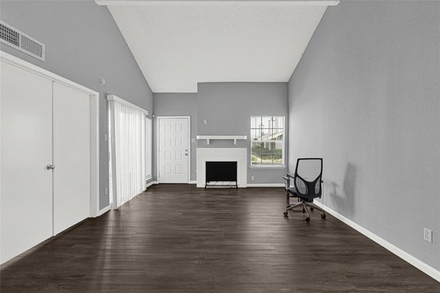 12111 Lemon Ridge Lane 121, Houston, TX 77035
