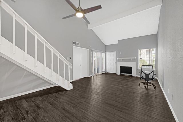 12111 Lemon Ridge Lane 121, Houston, TX 77035
