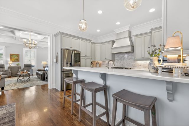 1035 General Martin Ln, Franklin, TN 37064