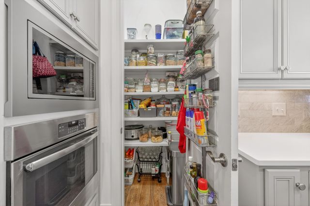 1035 General Martin Ln, Franklin, TN 37064