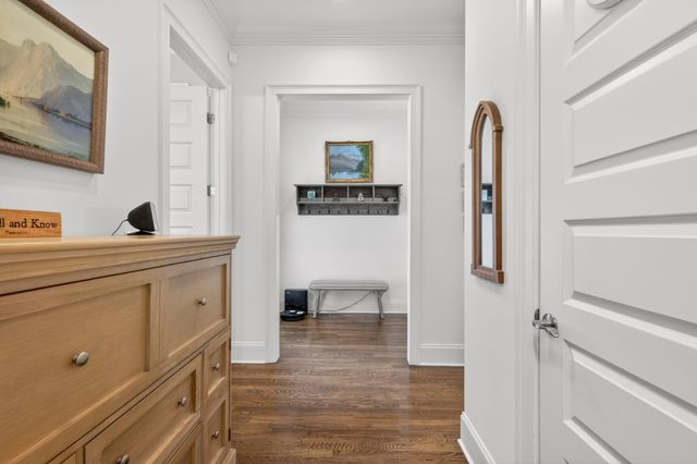 1035 General Martin Ln, Franklin, TN 37064
