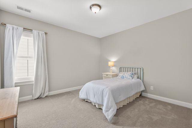 1035 General Martin Ln, Franklin, TN 37064