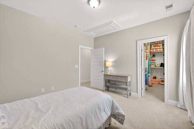 1035 General Martin Ln, Franklin, TN 37064