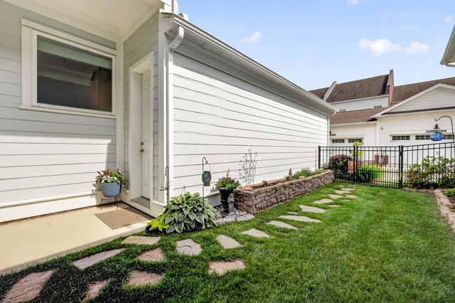 1035 General Martin Ln, Franklin, TN 37064