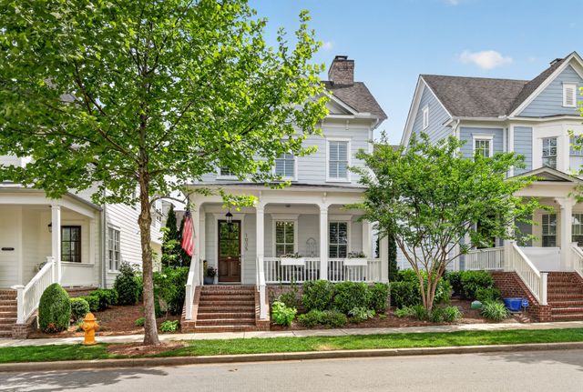 1035 General Martin Ln, Franklin, TN 37064