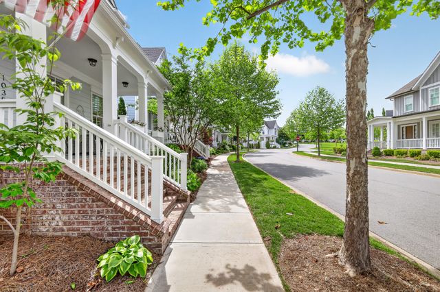 1035 General Martin Ln, Franklin, TN 37064