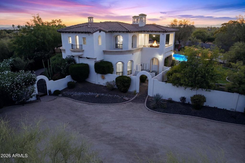6329 E SKINNER Drive, Cave Creek, AZ 85331 — photo 2