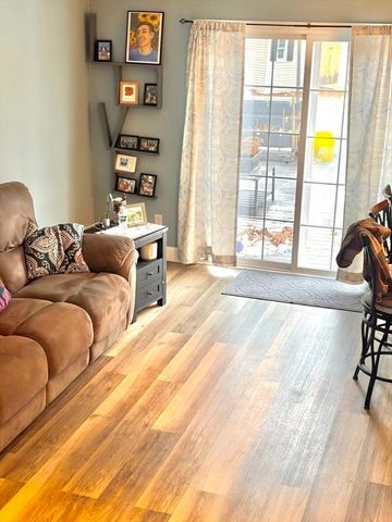 810 Tremont St, Dighton, MA 02764