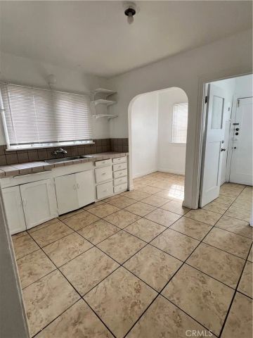 1826 W 46th St, Los Angeles, CA 90062