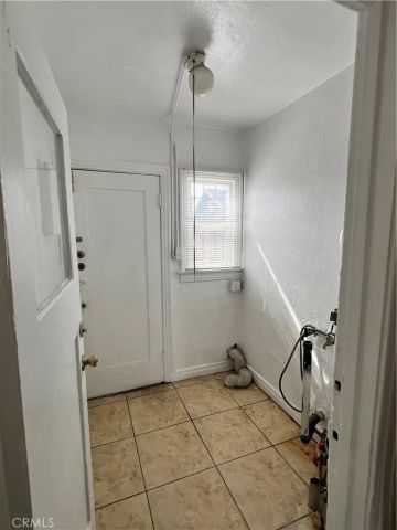 1826 W 46th St, Los Angeles, CA 90062