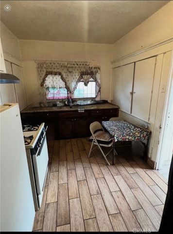 1826 W 46th St, Los Angeles, CA 90062