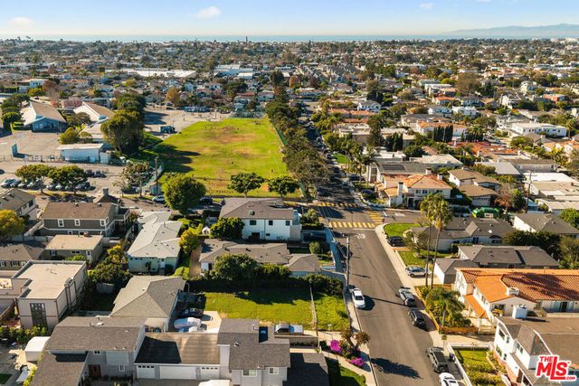 1406 17th Street, Manhattan Beach, CA 90266