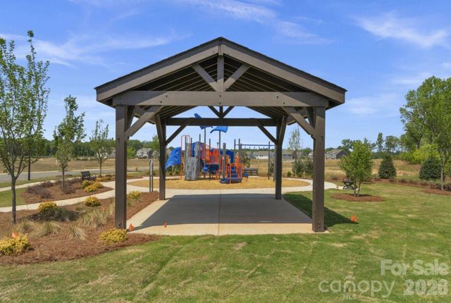 637 Willoughby Park Drive, Monroe, NC 28112