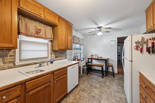 1009 Sunkist Parkway, Brooklyn Park, MN 55444