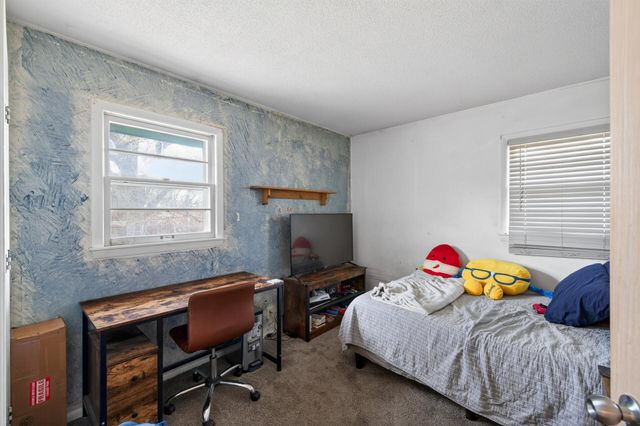 1009 Sunkist Parkway, Brooklyn Park, MN 55444