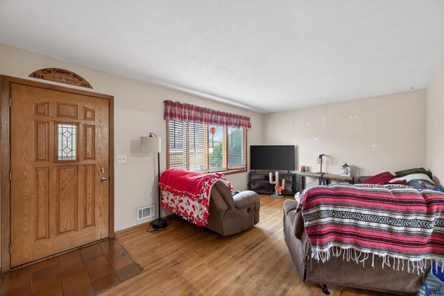 1009 Sunkist Parkway, Brooklyn Park, MN 55444