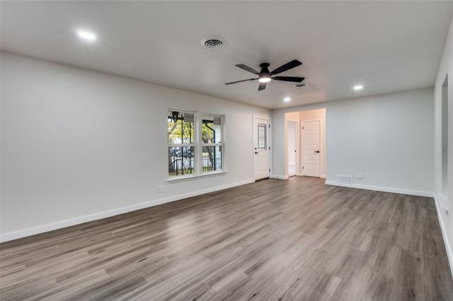 4616 Vermont Avenue, Fort Worth, TX 76115