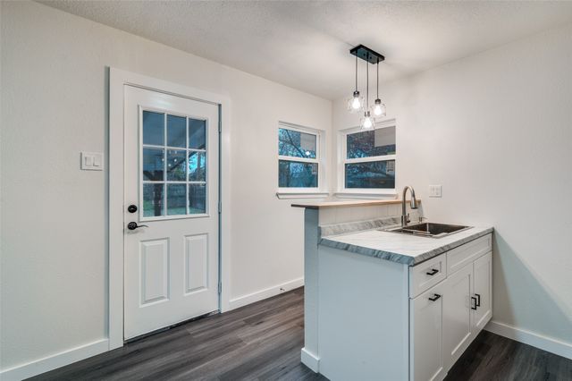 4616 Vermont Avenue, Fort Worth, TX 76115