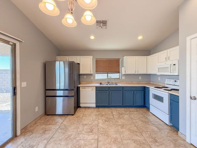 23816 N Wilderness Way, Florence, AZ 85132