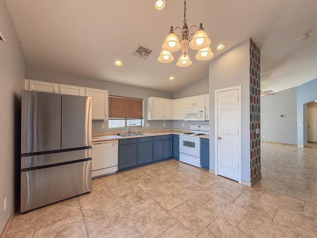 23816 N Wilderness Way, Florence, AZ 85132