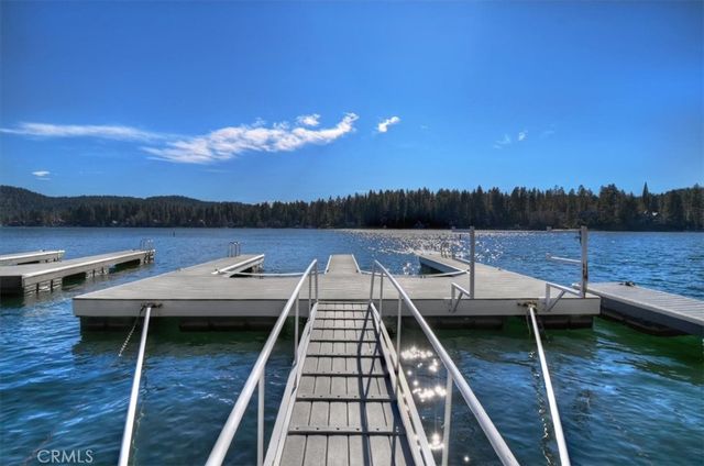 0 429 B North Shore, Lake Arrowhead, CA 92352