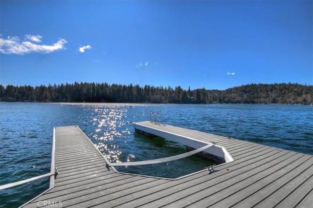 0 429 B North Shore, Lake Arrowhead, CA 92352