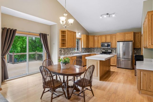 937 S Cedar Street, Belle Plaine, MN 56011