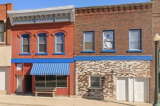 117 S Main Street, Elkader, IA 52043