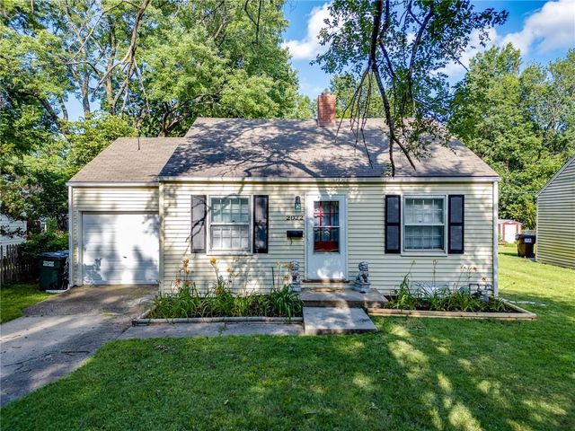 2022 Kentucky Street, Lawrence, KS 66046