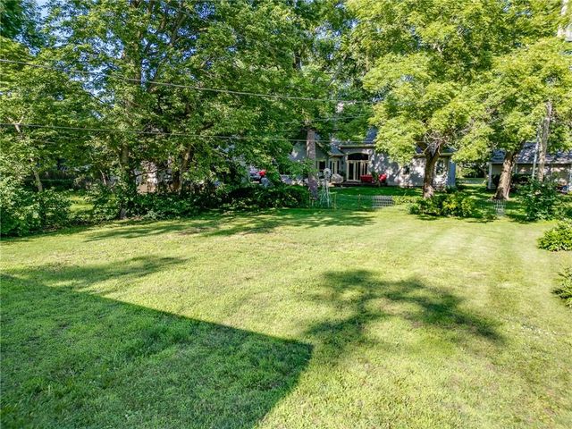 2022 Kentucky Street, Lawrence, KS 66046