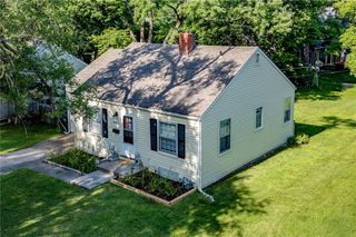 2022 Kentucky Street, Lawrence, KS 66046