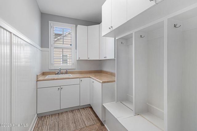 206 Glenn Abby Drive, Morehead City, NC 28557