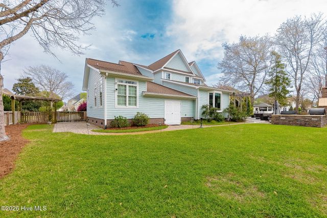 206 Glenn Abby Drive, Morehead City, NC 28557