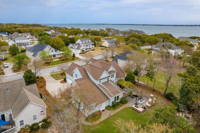 206 Glenn Abby Drive, Morehead City, NC 28557