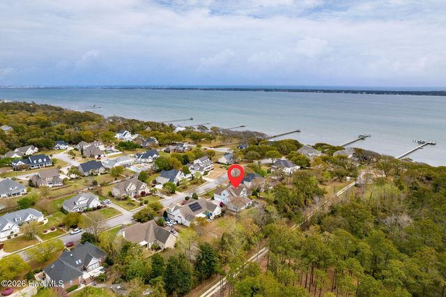 206 Glenn Abby Drive, Morehead City, NC 28557