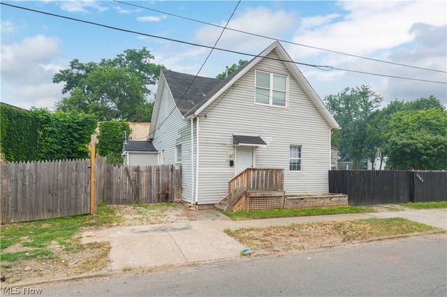 3208 E 66th Street, Cleveland, OH 44127