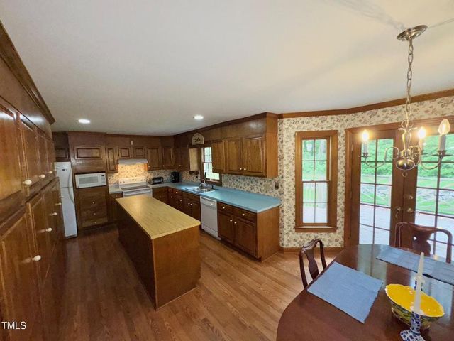 1744 Parker Lane, Henderson, NC 27536