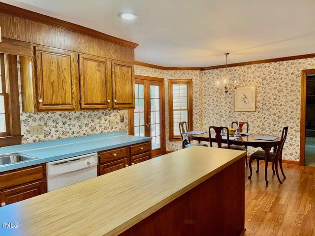 1744 Parker Lane, Henderson, NC 27536