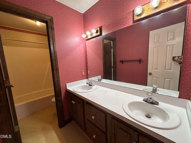 1744 Parker Lane, Henderson, NC 27536