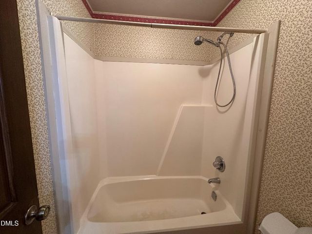 1744 Parker Lane, Henderson, NC 27536