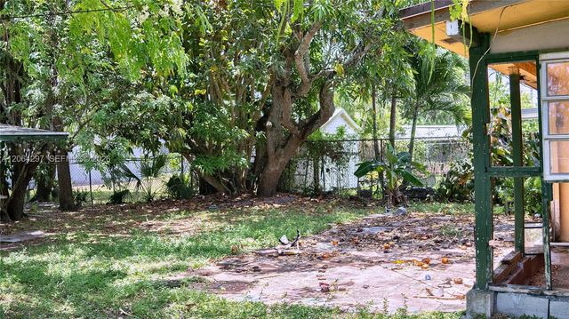 10360 SW 172nd Street, Miami, FL 33157