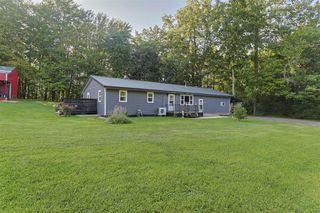 14910 Boyle Lake Road, Buchanan, MI 49107