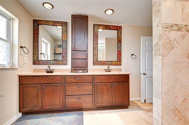 3437 59TH STREET N, St Petersburg, FL 33710