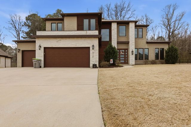 6736 HILO, Benton, AR 72019