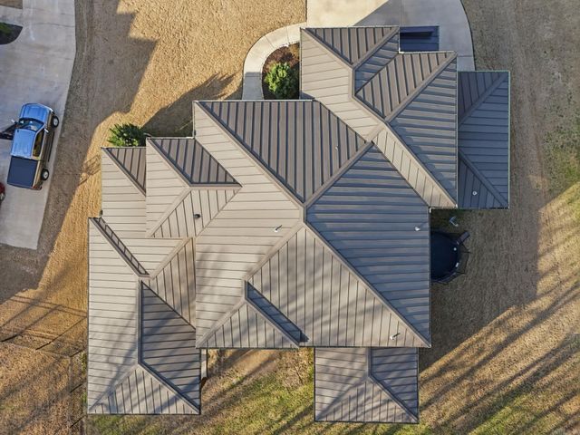 6736 HILO, Benton, AR 72019