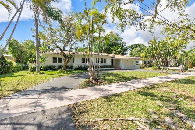 6820 Granada Blvd, Coral Gables, FL 33146