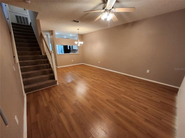 8620 HUNTERS KEY CIRCLE, Tampa, FL 33647