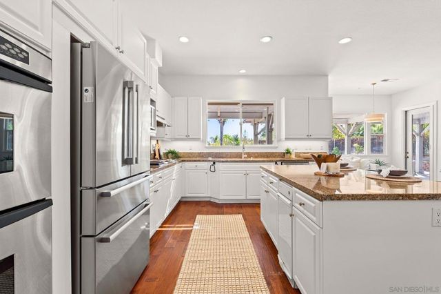 860 Calle Santa Cruz, Encinitas, CA 92024