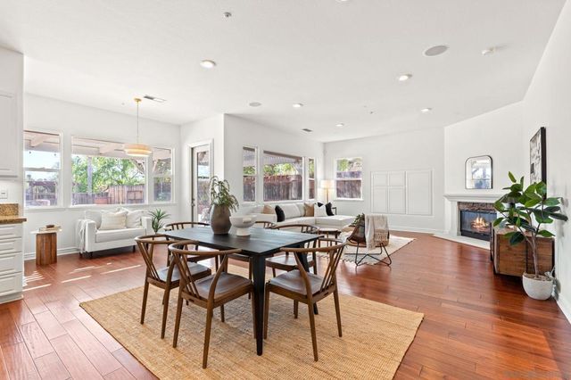 860 Calle Santa Cruz, Encinitas, CA 92024