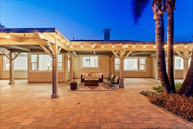 860 Calle Santa Cruz, Encinitas, CA 92024